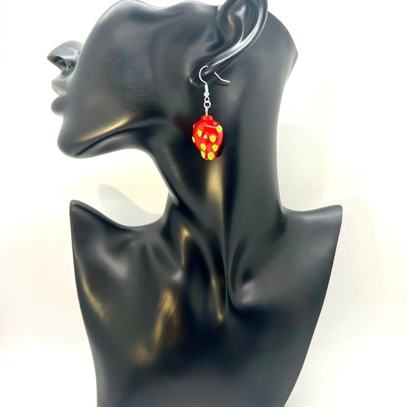 Dragon Fruit Earrings - Fruit Earrings - Food Earrings - Quirky Earrings - Picture 6 of 8